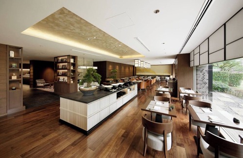 Takanawa Hôtel | Super Emperor Club Privy's in hotel in super Minato City