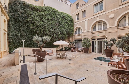Gares Appartement | Super Endroit! Appart équipé avec WI-FI GRATUIT