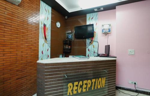 Patel Nagar Hôtel | Super Hotel O J P Inn Near Patel Nagar Metro Station