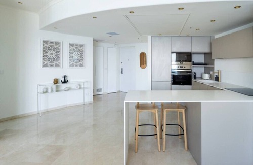 Tel Aviv Promenade Appartement | Super Luxury Sea View Apartment!