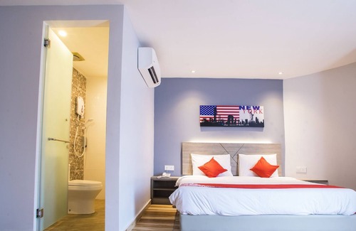 The Strand Hôtel | OYO 1226 Gs Hotels