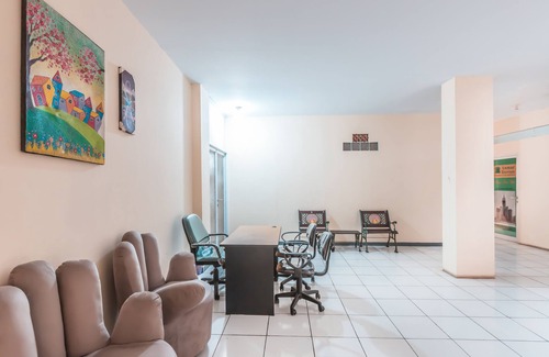 Menteng Hôtel | Super OYO 1868 J&b Room Pramuka