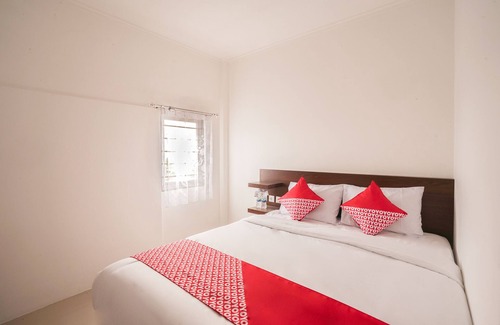 Cimahi Hôtel | Super OYO 2183 Cibeureum Residence