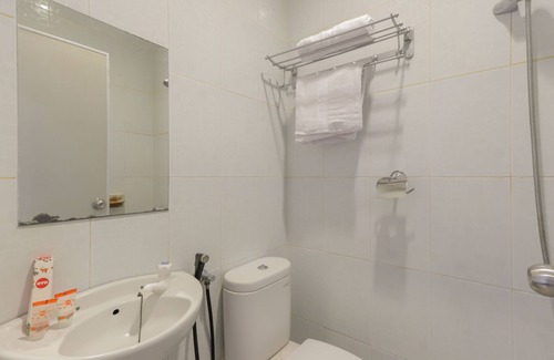 Kedoya Utara Hôtel | Super OYO 866 Idola Residence