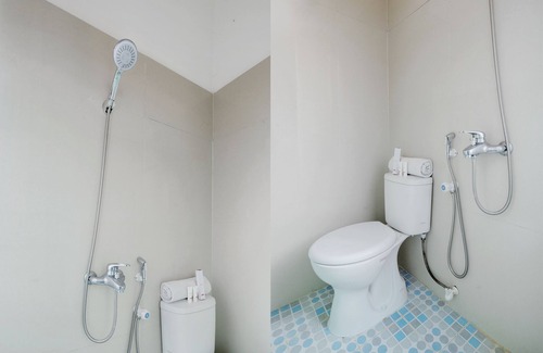 Kedoya Utara Hôtel | Super OYO 866 Idola Residence