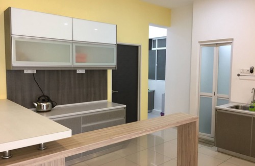 George Town Appartement | Condo super spacieuse avec 2 parking