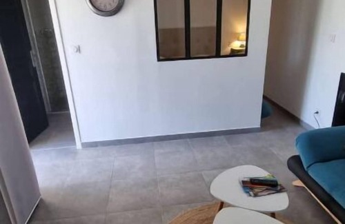 Figeac Appartement | Super studio refait à neuf avec terrasse +jardin