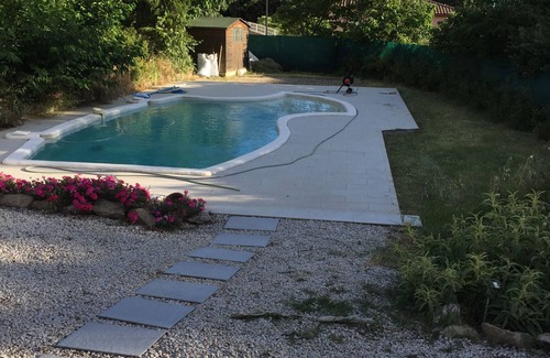 Guzargues Villa | Charmant Villa moderne, avec piscine, 20 minutes de Montpellier