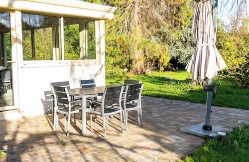 Garennes-sur-Eure Villa | Super Villa Grande Piscine Bord Eure à 1H de Paris