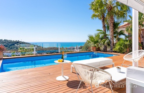 Quint Mar Villa | Super Villa Oasis Fab Vue sur la mer et Sitges avec A/C