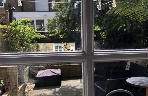 Stockwell Maison | SUPER WARN HOUSE IN LONDON