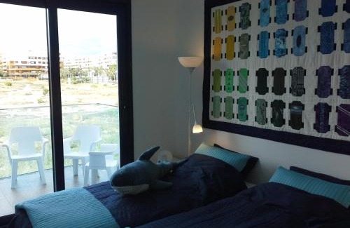 Punta Prima Appartement | Super zeezicht in eerste lijn met verwarmd zwembad en fitness