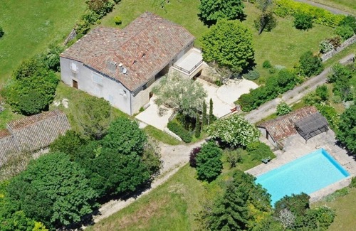 Villeseque Maison | Superbe maison en pierre du Quercy blanc avec grande piscine