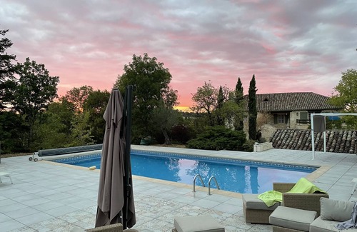Villeseque Maison | Superbe maison en pierre du Quercy blanc avec grande piscine