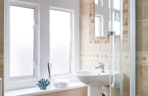 North Finchley Appartement | Superb 3 Bedroom/ 2 Bathroom Flat
