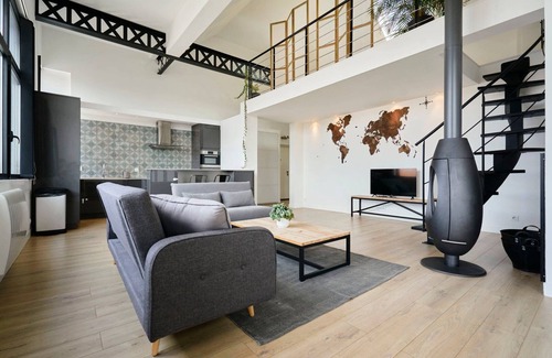 Tourcoing Appartement | Superbe loft en duplex 3 chambres + parking.