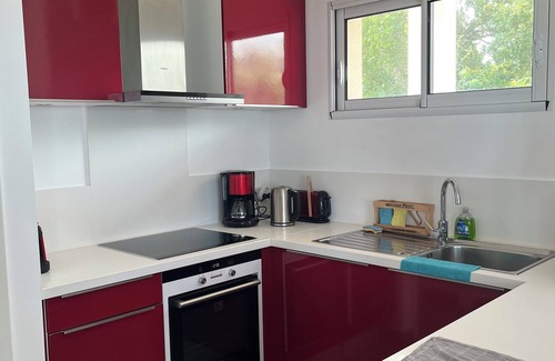 Saint-Florent Appartement | Superbe T3 Neuf Vue sur Mer, Montagnes & Vignobles.