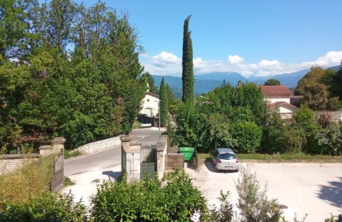 Claix Appartement | Superb 4/6-person apartment in a peaceful setting at the foot of the Vercors mountains