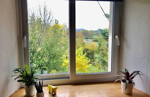Saint-Martin-de-Bavel Appartement | Superbe appart à la campagne , we ou vacance entre lacs et montagne