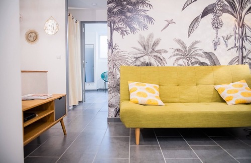 Nimes City Centre Appartement | Superbe appartement (3pers) climatisé, calme, emplacement idéal en centre ville