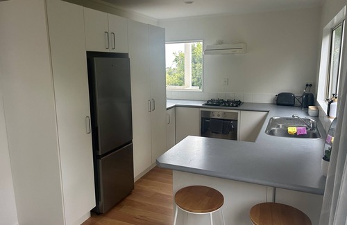 Tauranga Maison | Superb bolt hole located in the heart of Matua