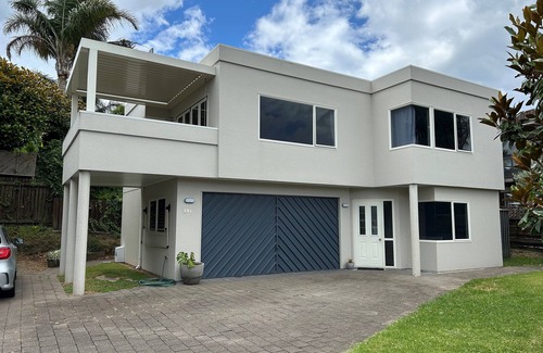 Tauranga Maison | Superb bolt hole located in the heart of Matua