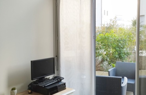 Carrieres-sous-Poissy Appartement | Superbe appartement lumineux avec jardin de 18 M2