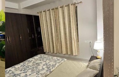 Siliguri Appartement | Superb cosy apartment with WiFi in Siliguri. Fur buddies are welcome.