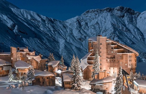 Avoriaz Appartement | superbe duplex au pied des pistes, commerces, parking falaise