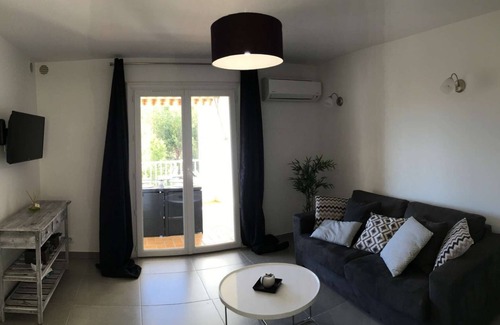 Coggia Appartement | Superbe F2 renové en 2015, à seulement 300 mètres de la plage, Sagone