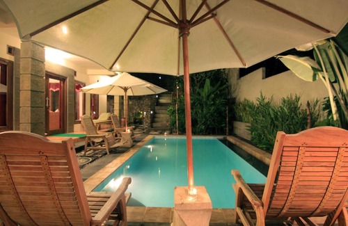 Senggigi Villa | Superb family friendly villa with pool and only 500 metres from beach