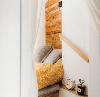 Caldicot Appartement | Superb Guest Suite in Caldicot with Parking