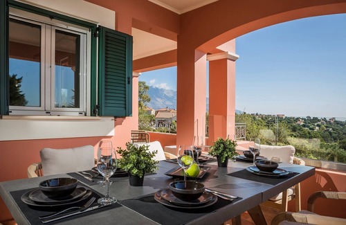 Kaligata Villa | Superb Kefalonia Villa | 4 Bedrooms | Villa Froso | Stunning Sea Views | Sunny Roof Terrace | Lakithras