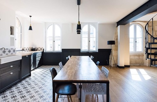 Libourne Appartement | Superb loft type boutique hotel Libourne