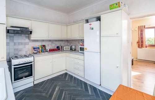 Roding Maison | Superbe London Home - Central Line Metro - Emplacement de choix