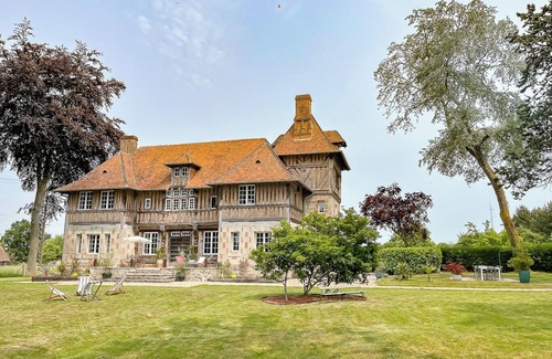 Saint-Cyr-du-Ronceray Villa | Superb manor house in the heart of the Pays d'Auge