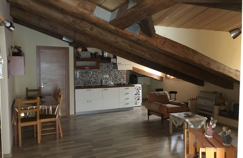 Caserta Appartement | Superbe Mansarda ...