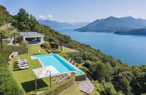 Stresa Villa | Superbe villa moderne avec piscine & vue panoramique sur le lac! - Villa Falcone