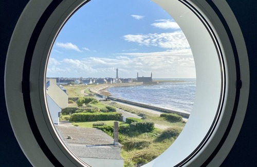Penmarch Appartement | Superbe penthouse pleine vue mer et phare