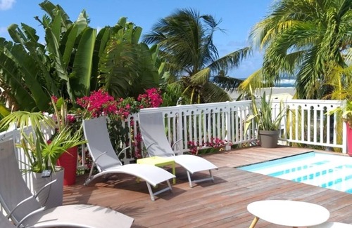 Morel Villa | Superbe vue mer, piscine à débordement, charme et confort à deux pas de la plage