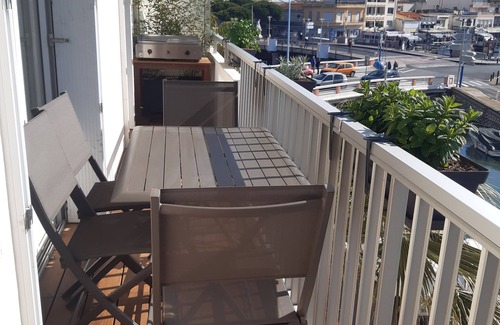 Palavas-les-Flots Appartement | Superbe T3 vue magnifique! Central et à 2 pas de la plage.