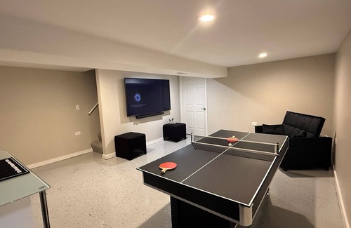 Chicago Maison | Superb townhome with Near Lake in vibrant Chicago