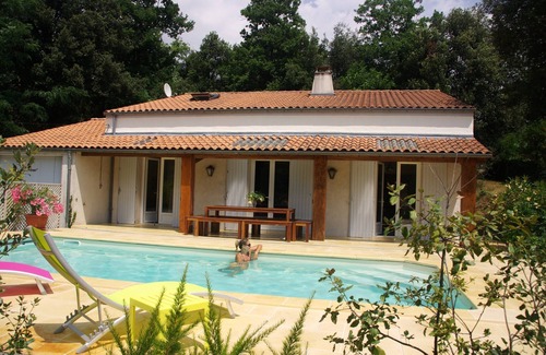 Meschers-sur-Gironde Villa | Superbe Villa pour 12 /14 Personnes - Piscine chauffée - Plage toute proche
