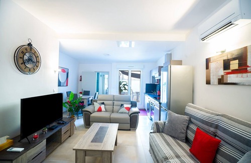 Les Halles - Valliere Appartement | Superbe appartement à 2 pas des Halles . Climatisation, Terrasse, Garage