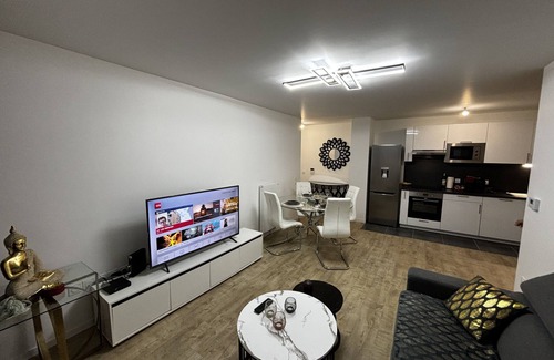 Gournay-sur-Marne Appartement | Appartement Cosy 3 pièces Hyper Centre à Chelles-Paris-Disney-JO