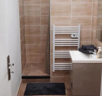 Cuisery Appartement | superbe appartement de 40m2 avec parking gratuit sur place