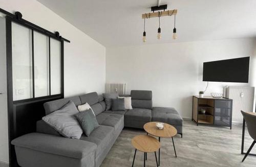 Port Appartement | Superbe appartement en rez-de-jardin avec vue mer