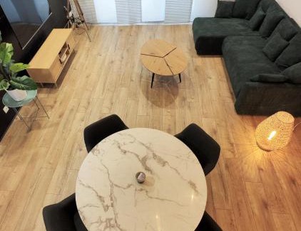 Tonkin Sud Appartement | Superbe Cosy Duplex Appartement T3 Charpenne Tête D'or avec parking privé gratuit