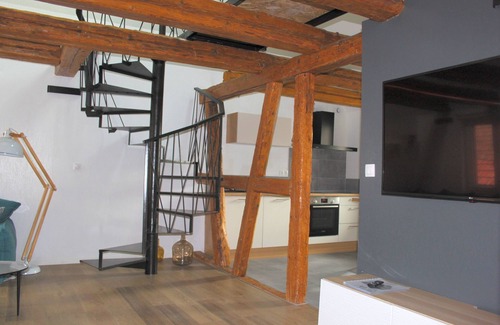 Andolsheim Appartement | Superbe duplex atypique dans maison Alsacienne rénovée !