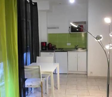 Montreuil Appartement | Superbe & LUXURY studio Paris Montreuil